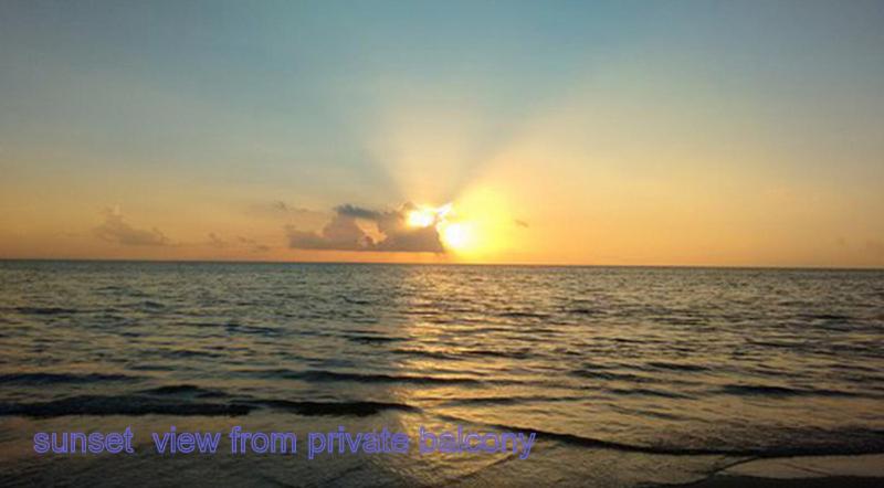 חדר דלוקס עם מרפסת נוף לים, Alleppey Holiday Beach Resort