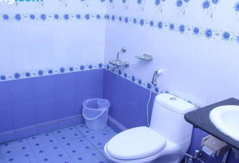 חדר דלוקס עם מרפסת נוף לים, Alleppey Holiday Beach Resort