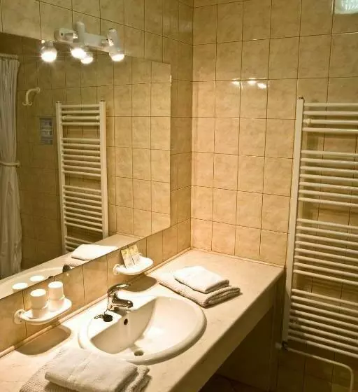 コンフォートルーム, Belvedere Spa & Kur