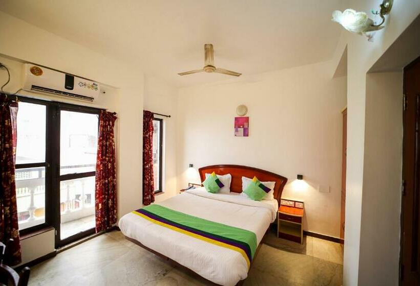 חדר סטנדרט, Corbelli