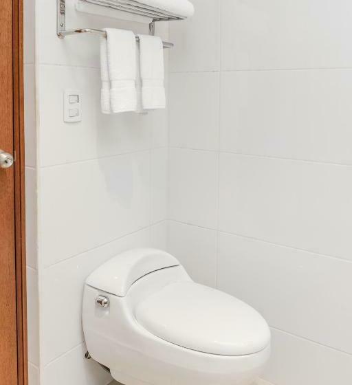 Полулюкс, Costa Del Sol Wyndham Pucallpa