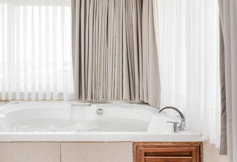 スイート, Costa Del Sol Wyndham Pucallpa