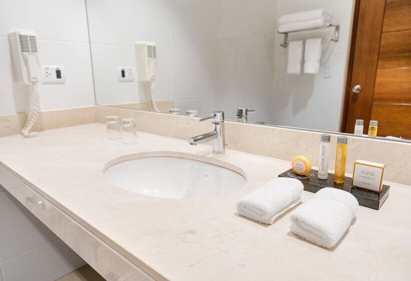 ジュニアスイート, Costa Del Sol Wyndham Pucallpa