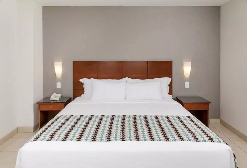 スイート, Costa Del Sol Wyndham Pucallpa