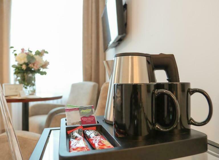 חדר סטנדרט יחיד, Kozák