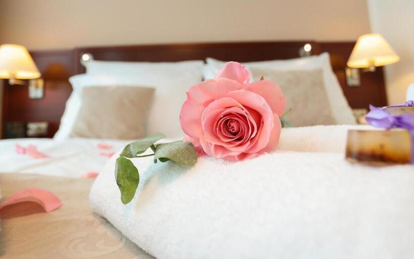 חדר סטנדרט, Kozák