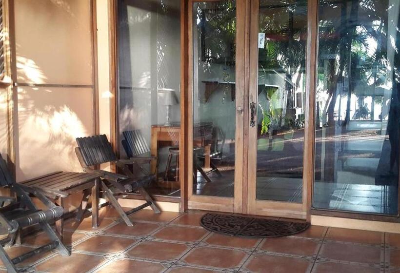 اتاق استاندارد با چشم‌انداز دریا, La Palapa