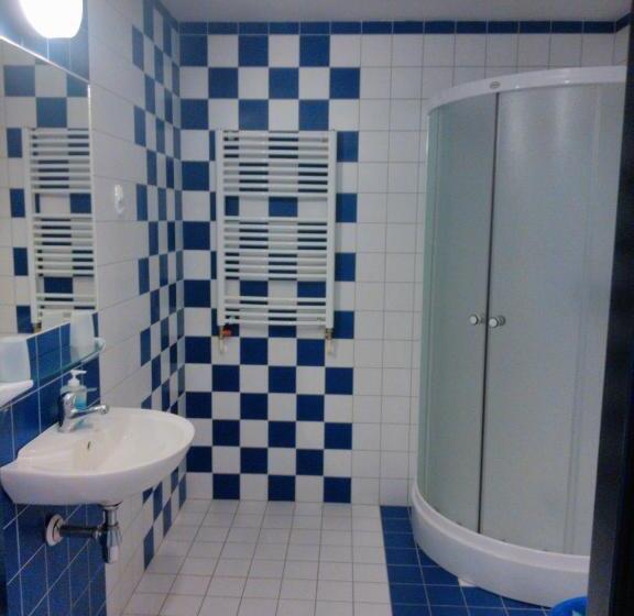 家庭工作室, Manhattan Penzion