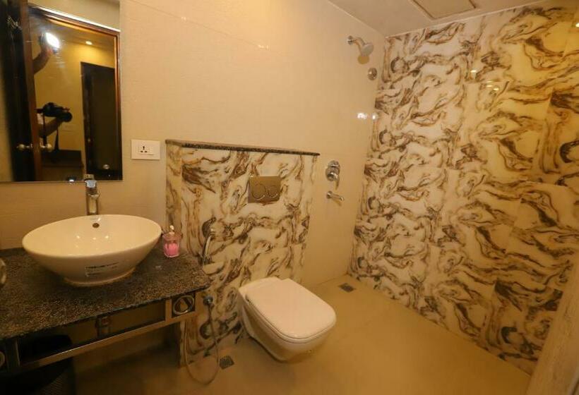 Номер Deluxe, Mayur Assam