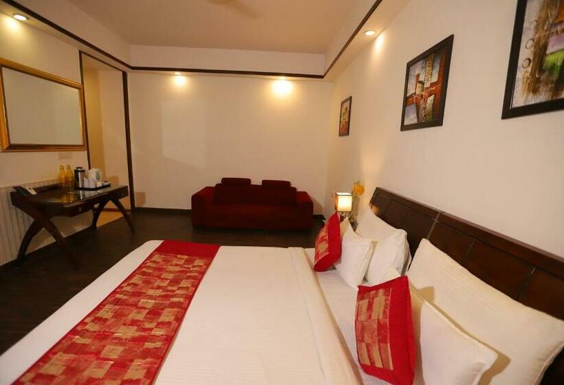 Номер Deluxe, Mayur Assam