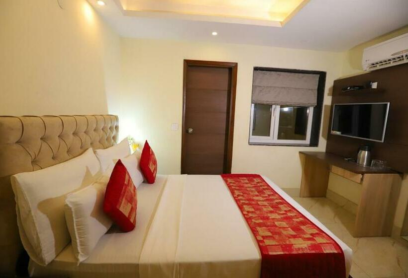 Номер Deluxe, Mayur Assam