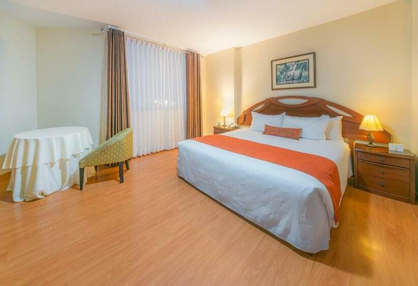 חדר דלוקס, Miraflores Colon