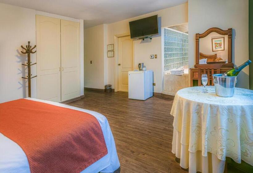 סוויטת ג'וניור, Miraflores Colon