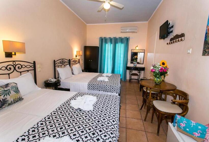 Четырехместный Номер Стандарт, Paradise