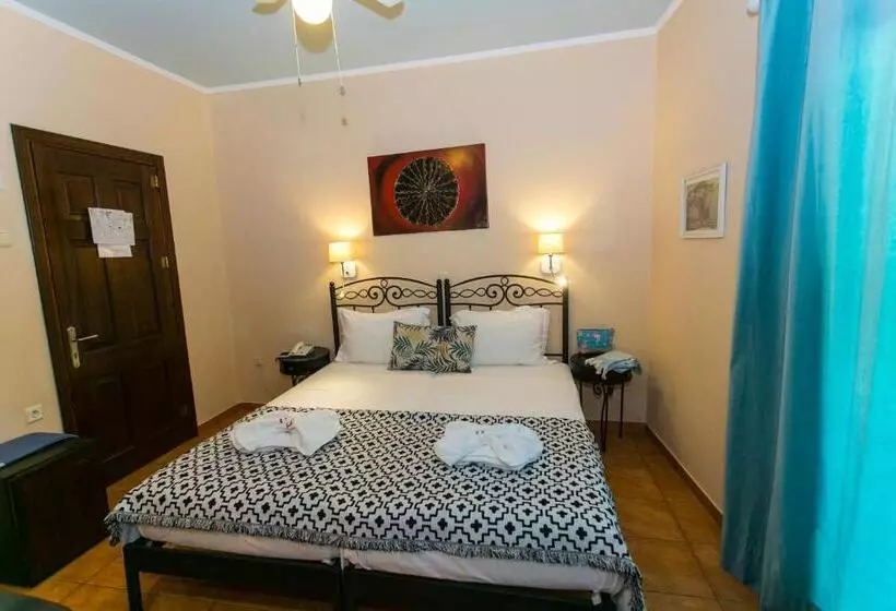Economy Room, Paradise