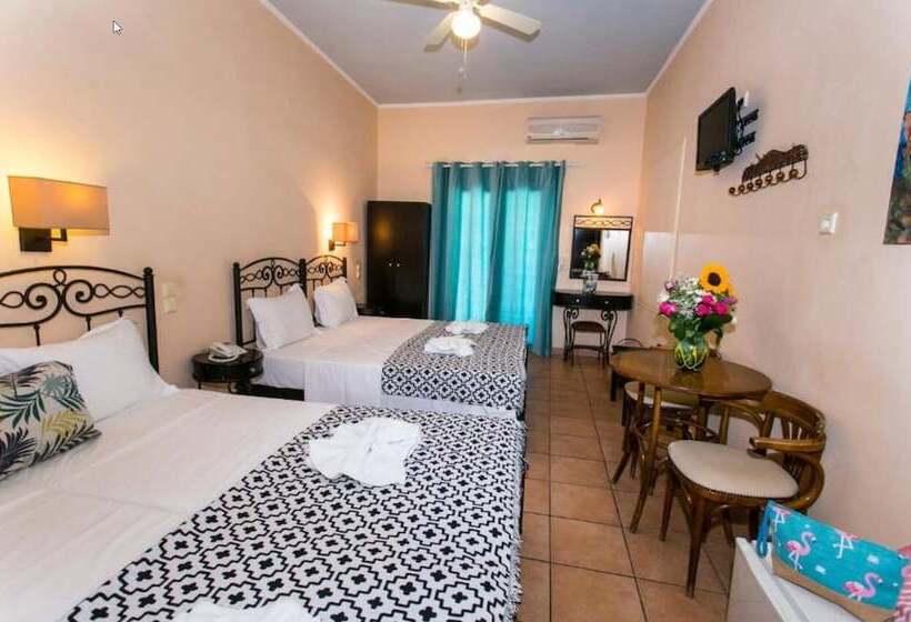 Четырехместный Номер Стандарт, Paradise