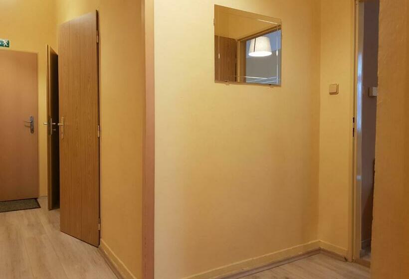 جناح غرفتين نوم, Pension Elektra