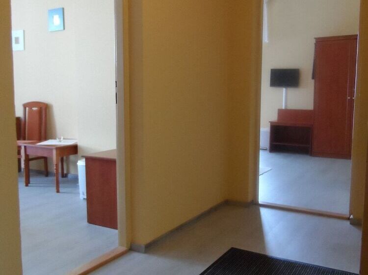 Люкс 3 Спальни, Pension Elektra