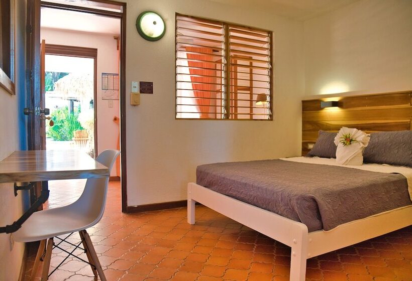 스탠다드 트리플 룸, Samara Pacific Lodge