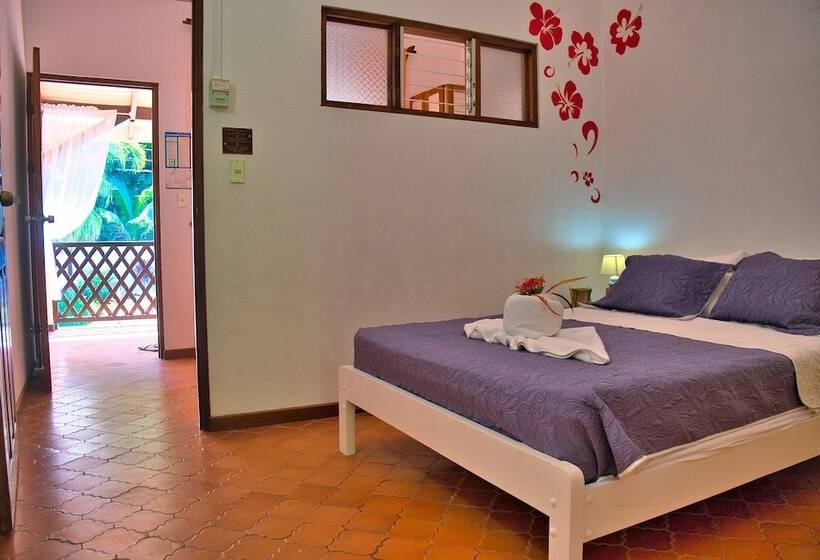 4인용 스탠다드 룸, Samara Pacific Lodge