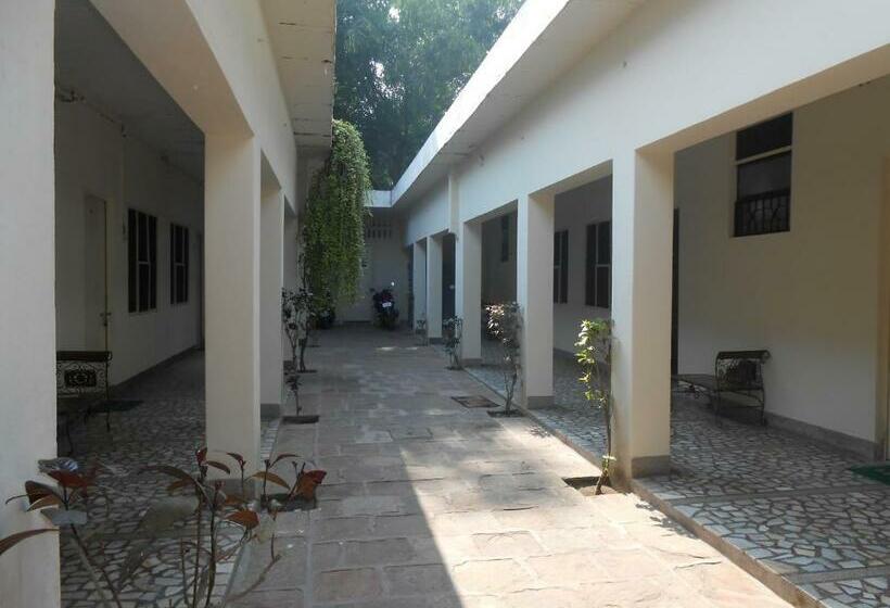 标准间, Sheela, 100m From Taj Mahal