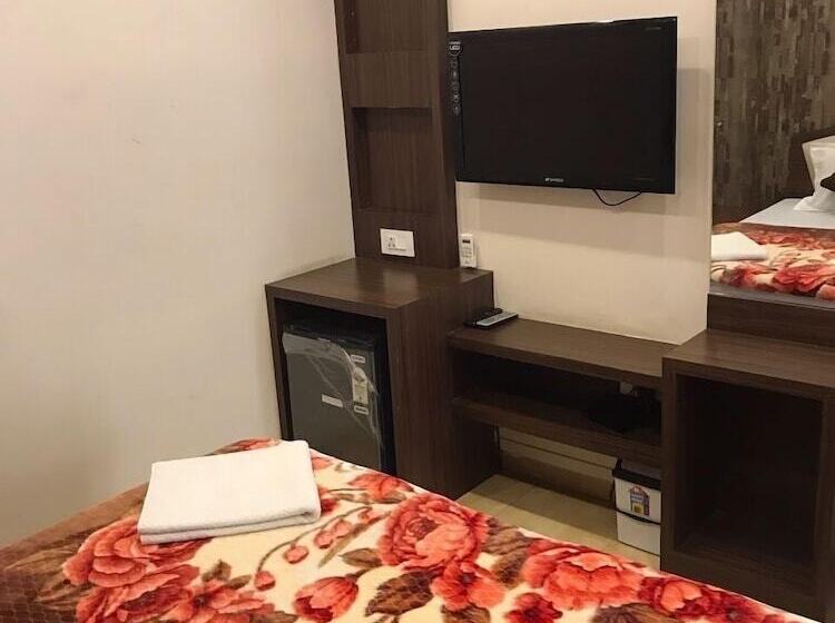 Номер Deluxe, Sheela, 100m From Taj Mahal