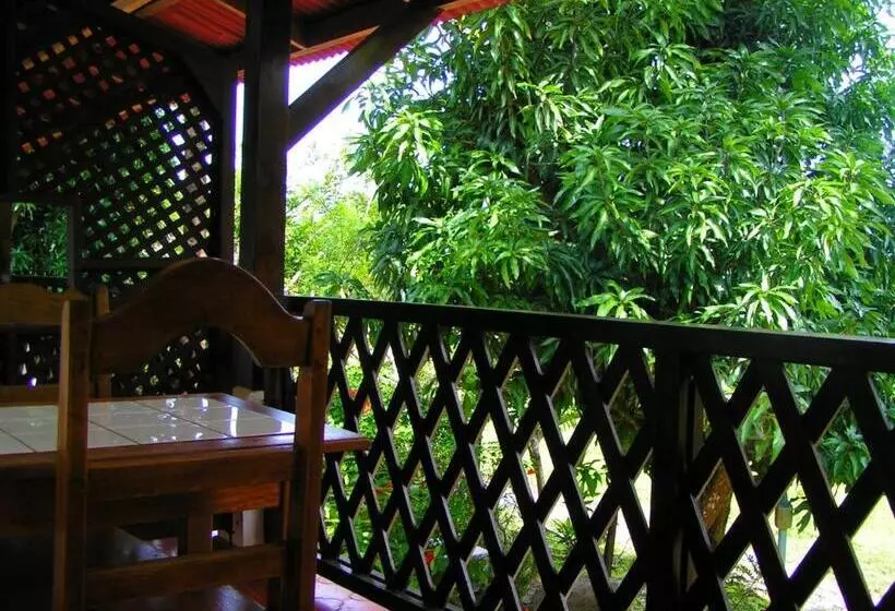 ファミリールーム, Samara Pacific Lodge