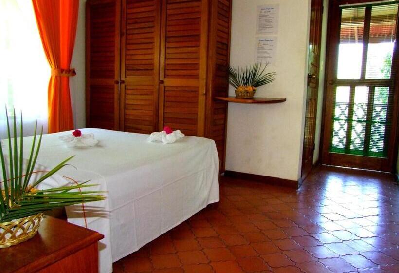 패밀리 룸, Samara Pacific Lodge
