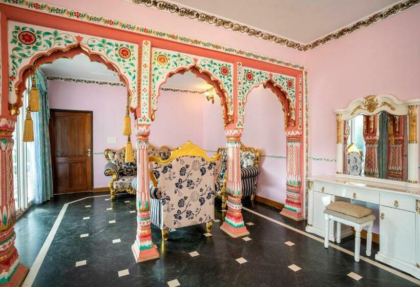 סוויטה, Stone Wood Riverfront Resort, Siolim