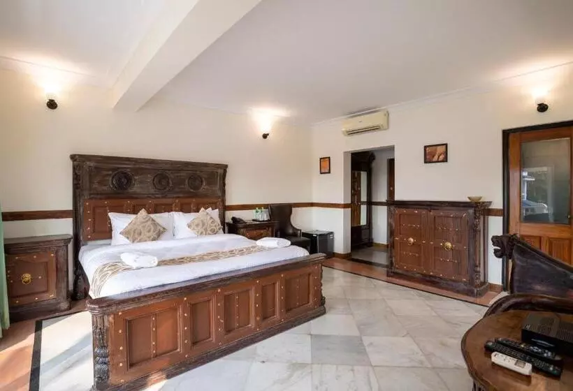 キャビン, Stone Wood Riverfront Resort, Siolim