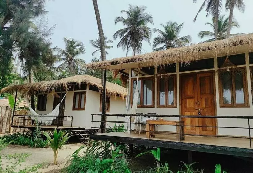キャビン, Anahata Retreat Beach Front Resort