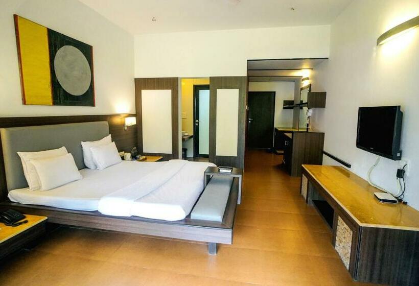 חדר אקזקיוטיב, Treasure Island Resorts Lonavala