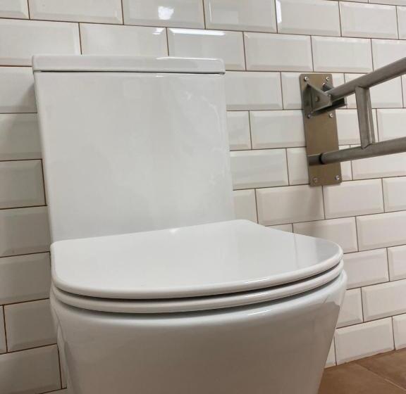 バス共有のスタンダードルーム, Albergue Jakue