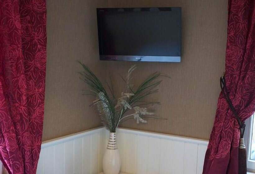 اتاق سوپریور, Hostel Galia