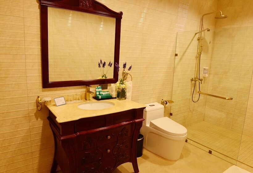 سوئیت پریمیوم, Boracay Summer Palace