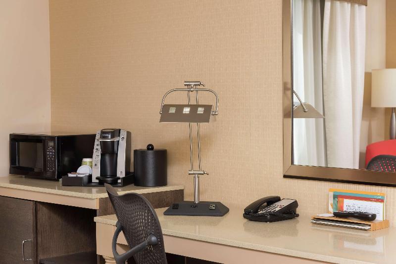 キングサイドベッドのスタンダードワンルーム, Candlewood Suites Celaya By Ihg