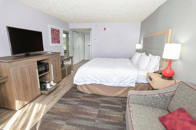 Номер Стандарт, Candlewood Suites Celaya By Ihg