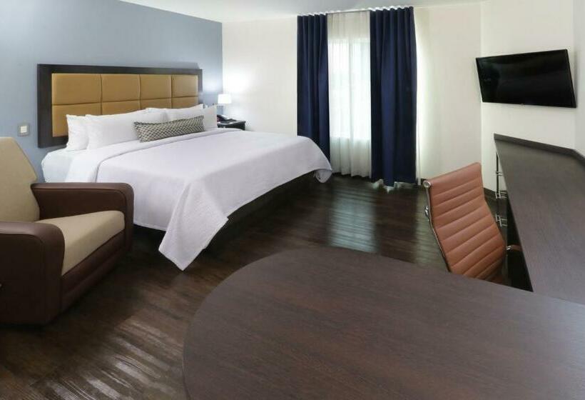 Студио Стандарт Кровать Кинг, Candlewood Suites Celaya By Ihg