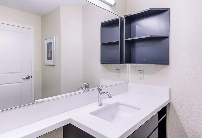身障者適用スイートルーム, Candlewood Suites Lakeville I 35, An Ihg