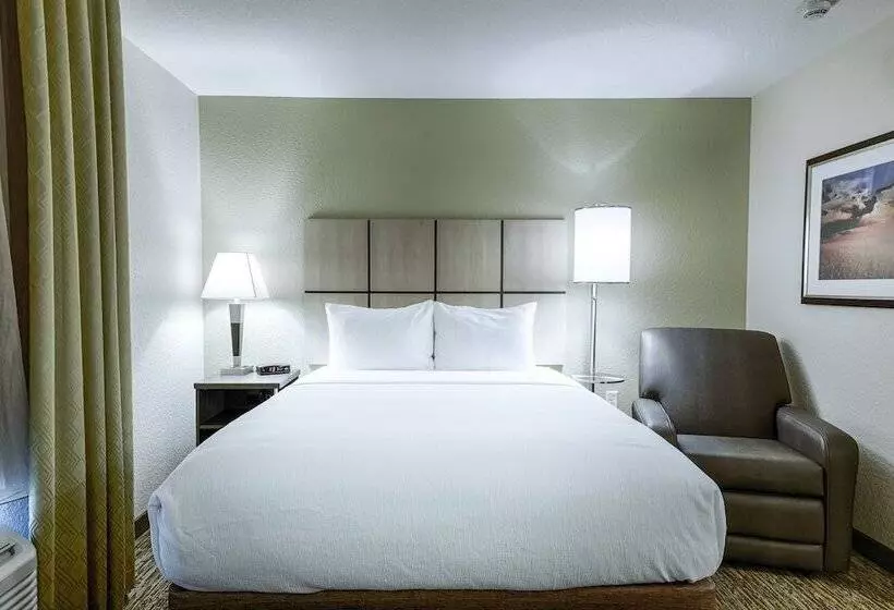 身障者適用スイートルーム, Candlewood Suites Lakeville I 35, An Ihg
