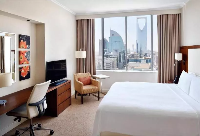Suite King Bed