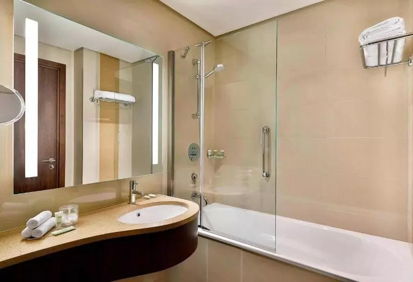デラックスルーム, Courtyard By Marriott Riyadh Olaya
