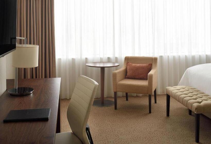 Номер Deluxe, Courtyard By Marriott Riyadh Olaya