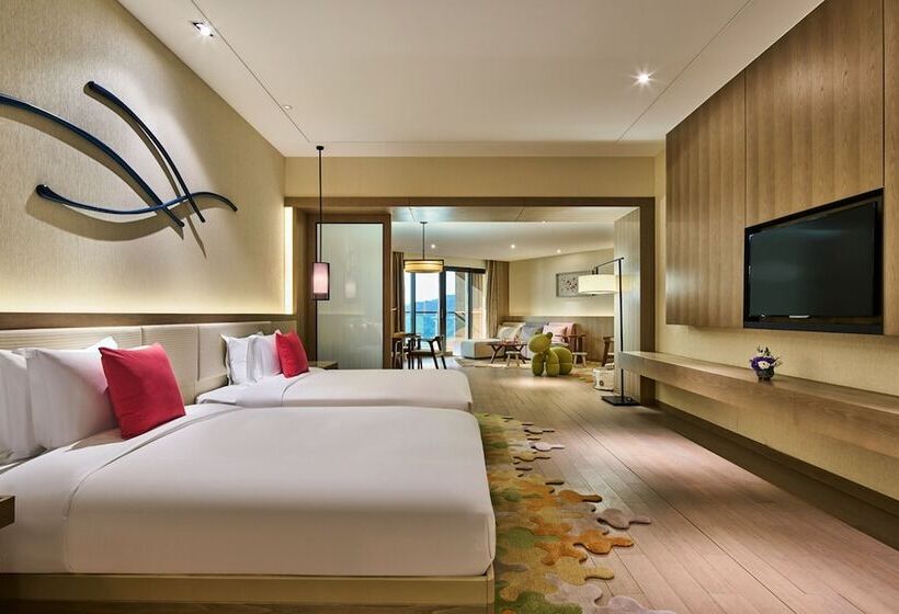 スイート(家族用), Crowne Plaza Ningbo Xiangshan Sea View By Ihg