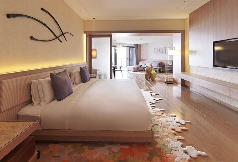 スイート(家族用), Crowne Plaza Ningbo Xiangshan Sea View By Ihg