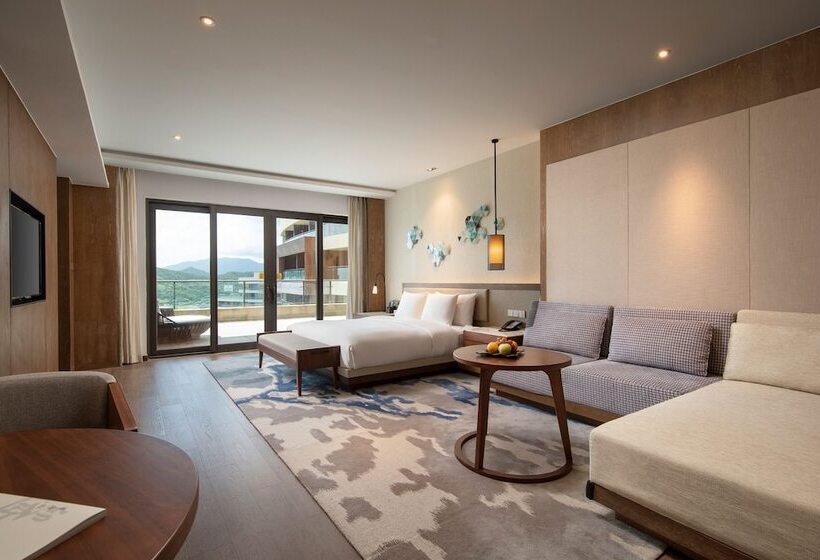 プレジデントスイートルーム, Crowne Plaza Ningbo Xiangshan Sea View By Ihg