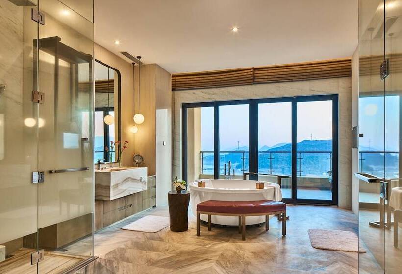 プレジデントスイートルーム, Crowne Plaza Ningbo Xiangshan Sea View By Ihg