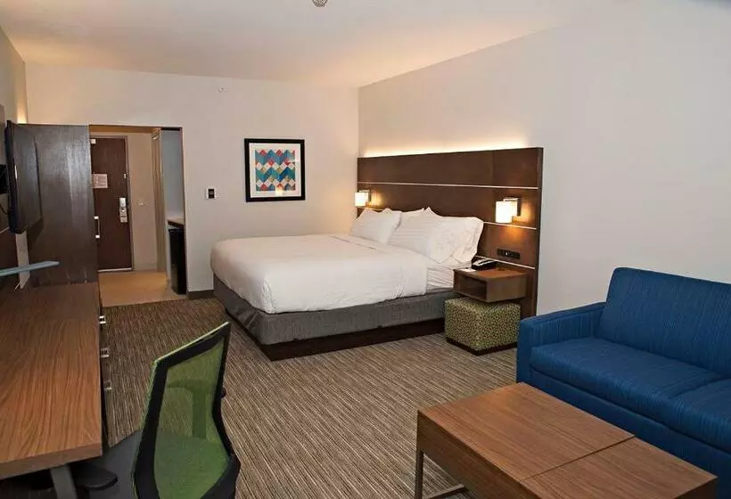 スイート, Holiday Inn Express & Suites Rantoul, An Ihg
