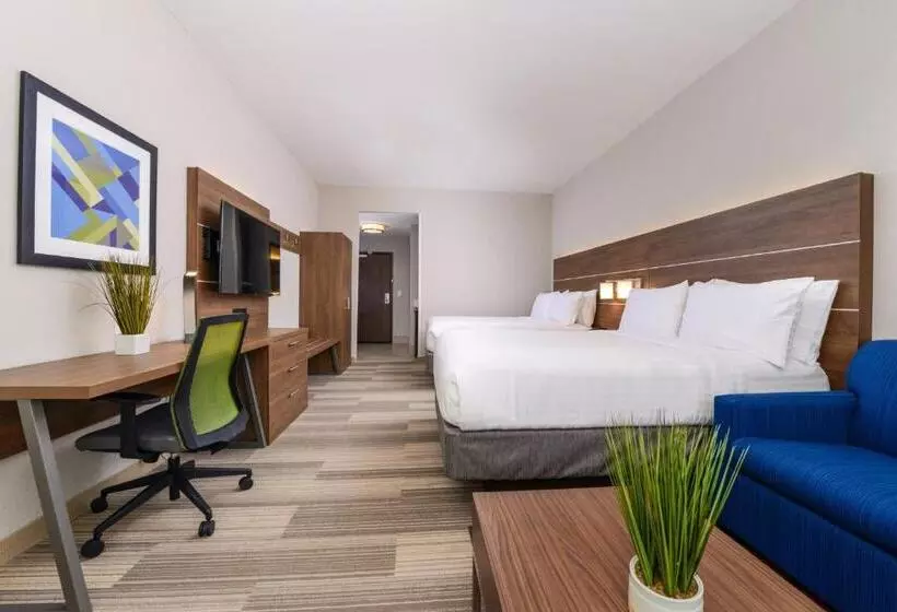 身障者適用スイートルーム, Holiday Inn Express & Suites   St. Petersburg   Madeira Beach, An Ihg