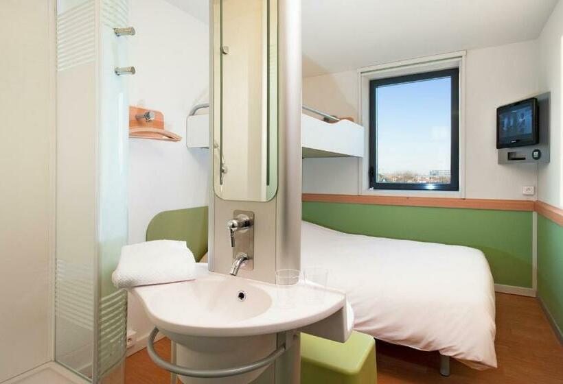 Номер Стандарт Трехместный, Ibis Budget Istres Trigance